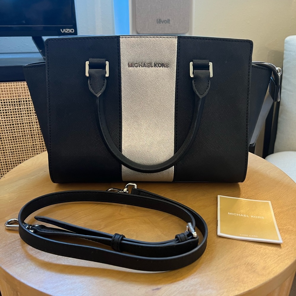 Michael kors tote